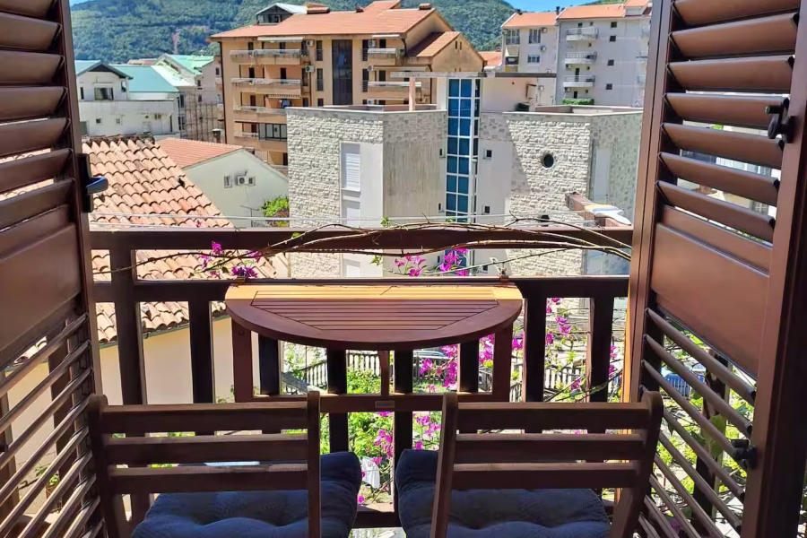 Shell One bedroom Apartment – Your Coastal Hideaway in Budva
