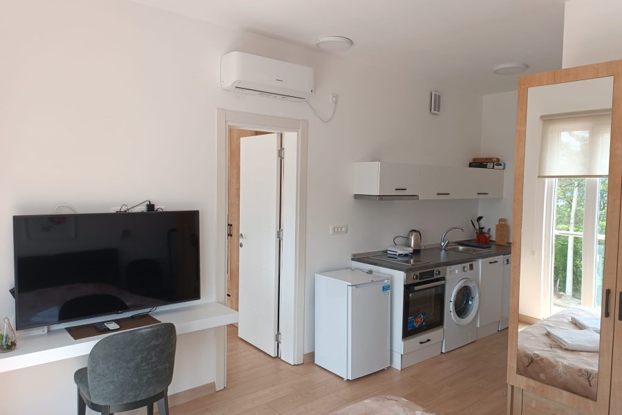 Blue Haven Kavač Condo for 2